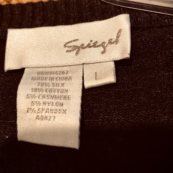 NWOT, never worn black sequin top. Just gorgeous! - Picture 5 of 5